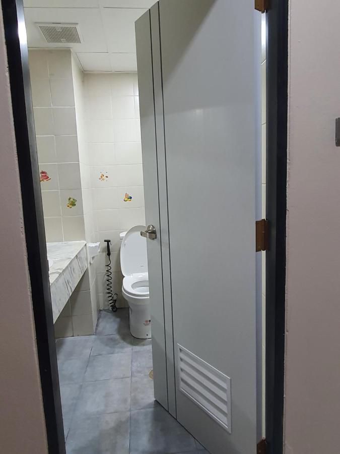 Bitec Bangna Bkk Aparthotel Bangkok Exteriör bild